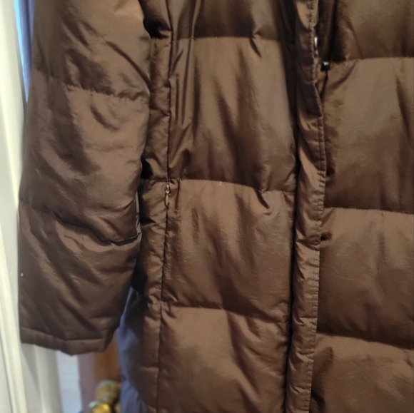 Women's Winter Coat - Picture 9 of 9